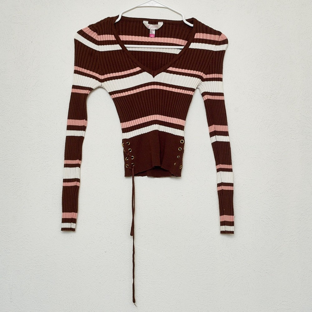 No Boundaries Crop Long Sleeve Shirt
